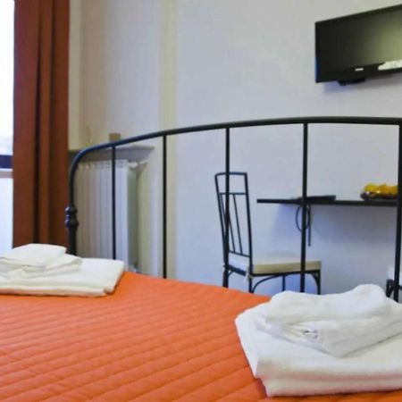 Zenzero & Cannella Boutique Rooms Triest Exterior foto