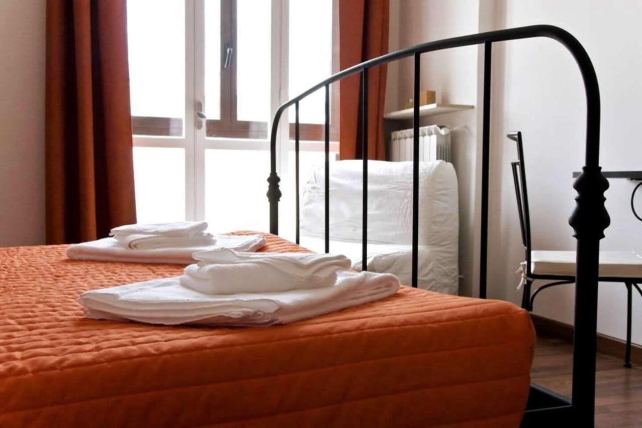Zenzero & Cannella Boutique Rooms Triest Exterior foto